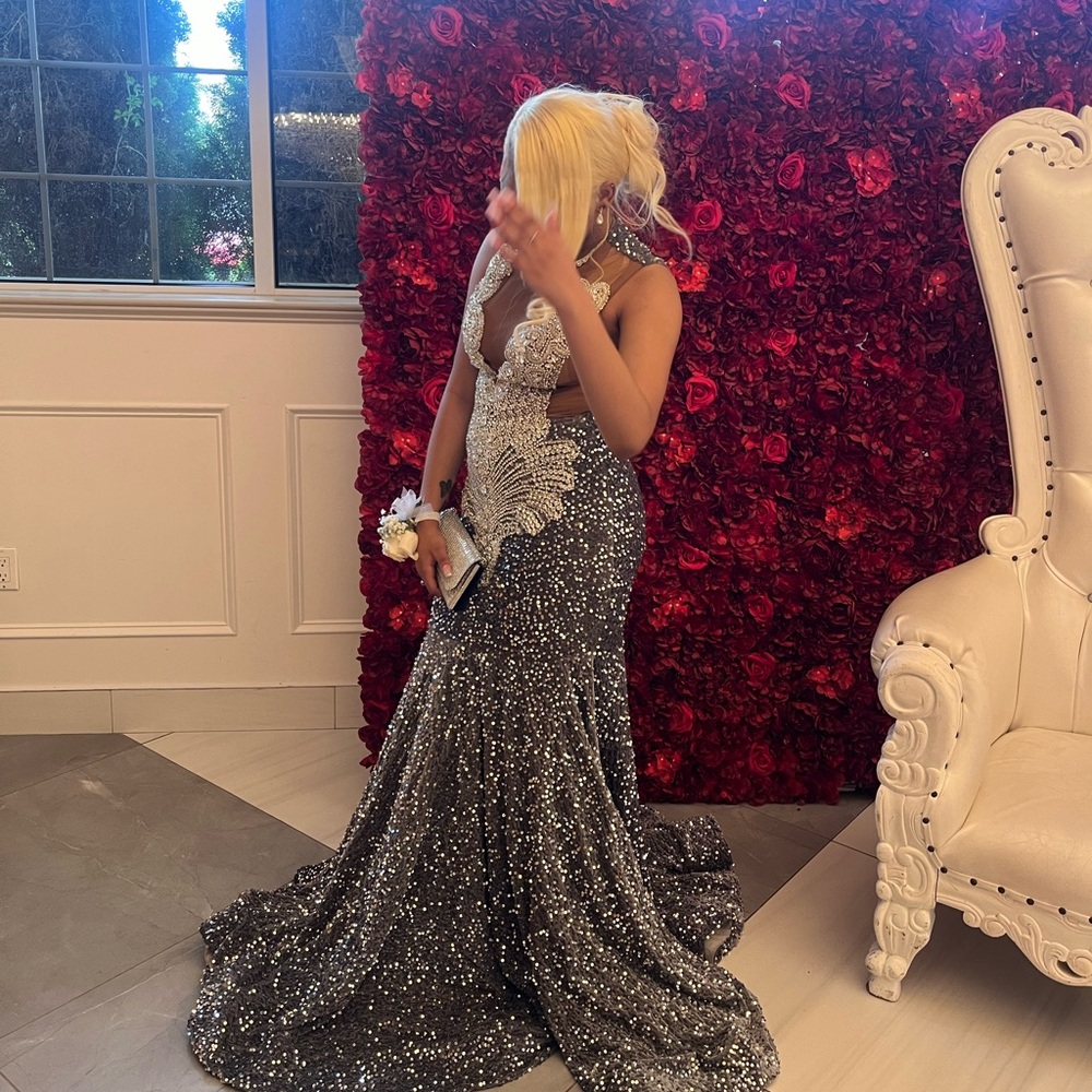 Custom prom dress - Size M